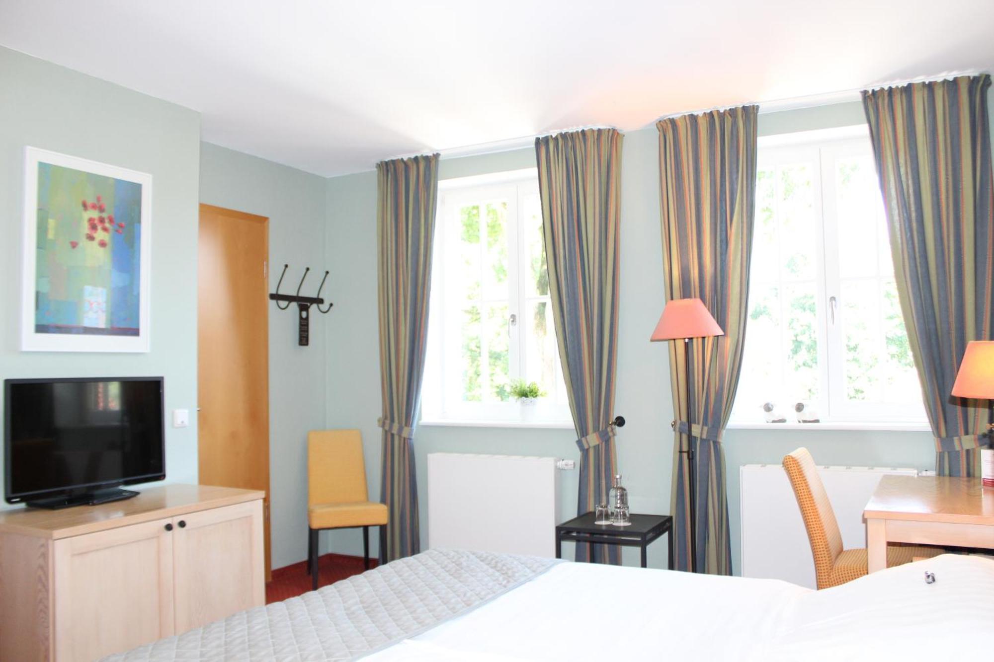Landgasthof Wildwasser Wolthausen ภายนอก รูปภาพ