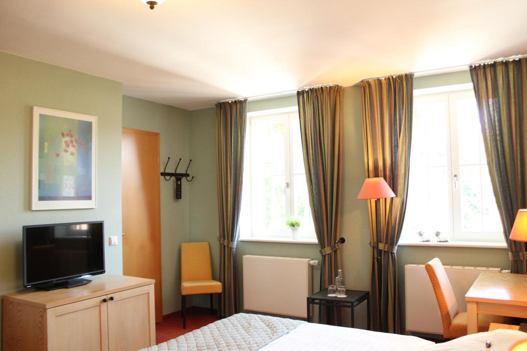 Landgasthof Wildwasser Wolthausen ภายนอก รูปภาพ